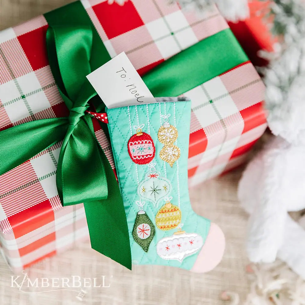 Kimberbell Noel's Quilted Stockings Embroidery CD Product Photo