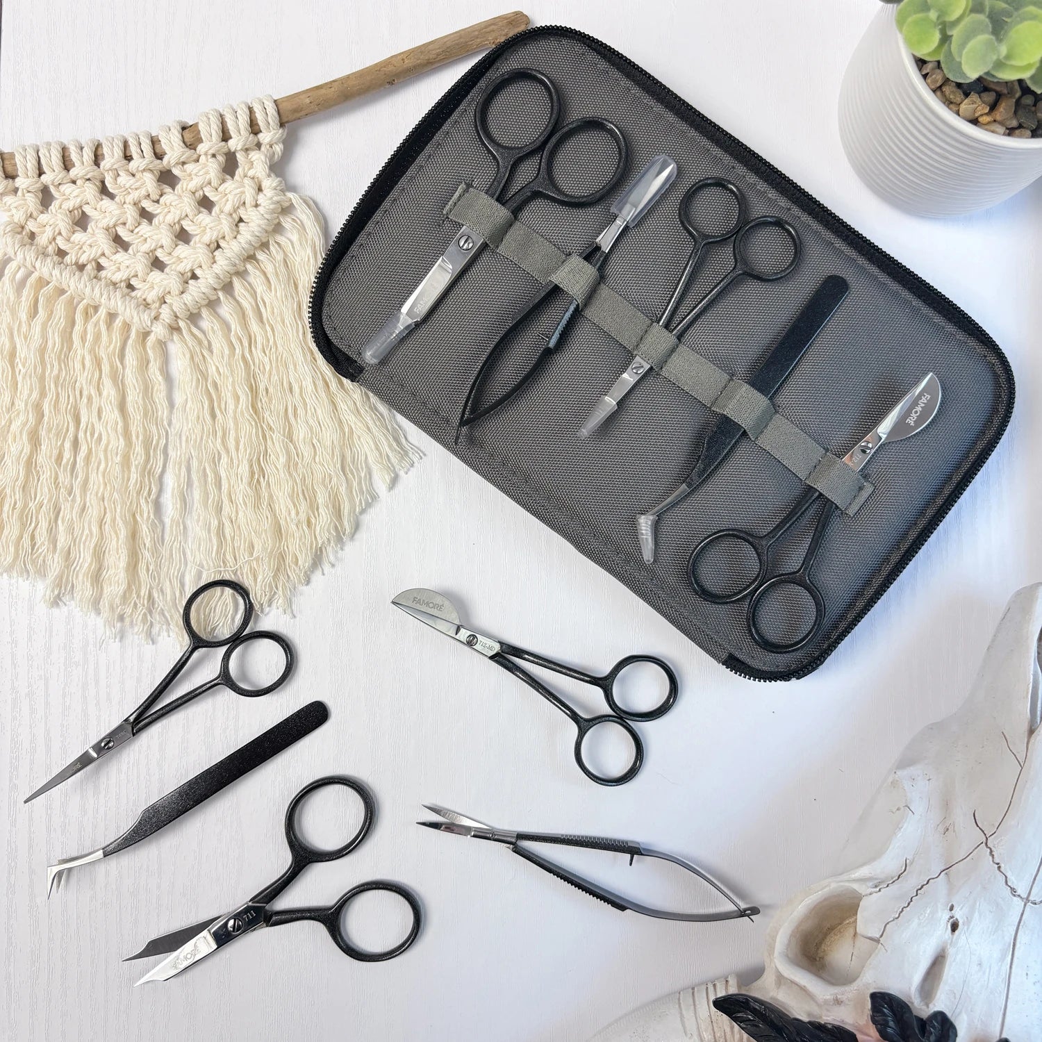 Famore's Black Embroidery Kit