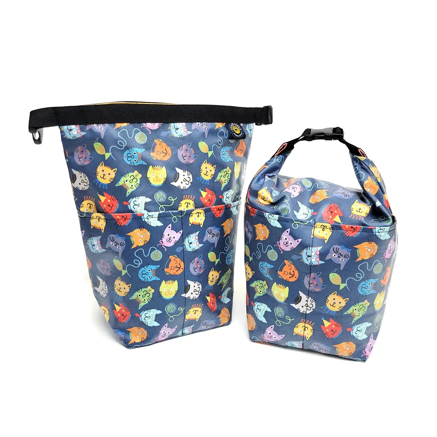 Splash Fabrics Roll Up With Pockets, Alley Cats Print