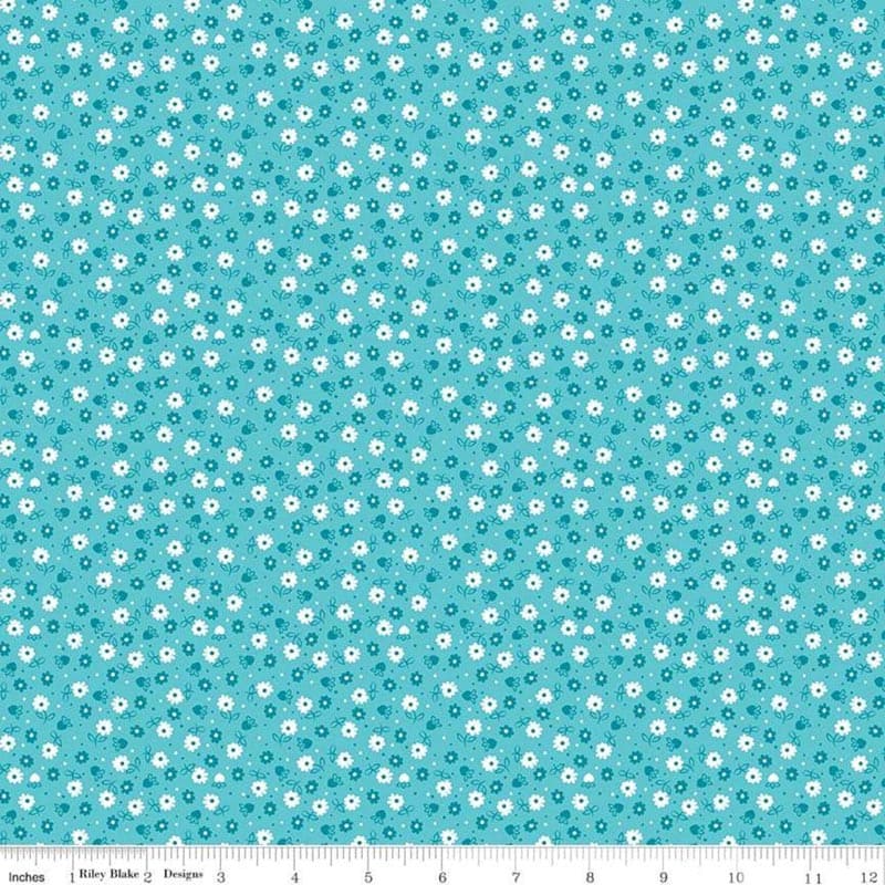 Granny Chic Daisy Blue Fabric Yardage