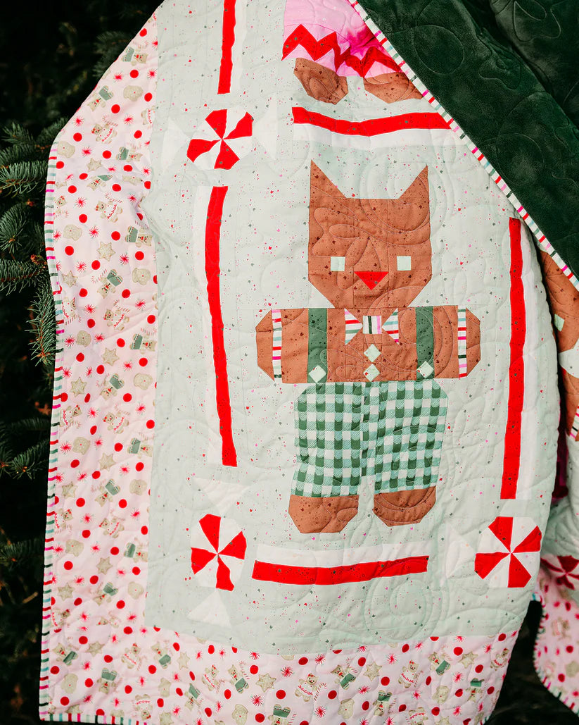 Catmas Cookies finished quilt detail photo - gingerbread kitten holiday throw quilt