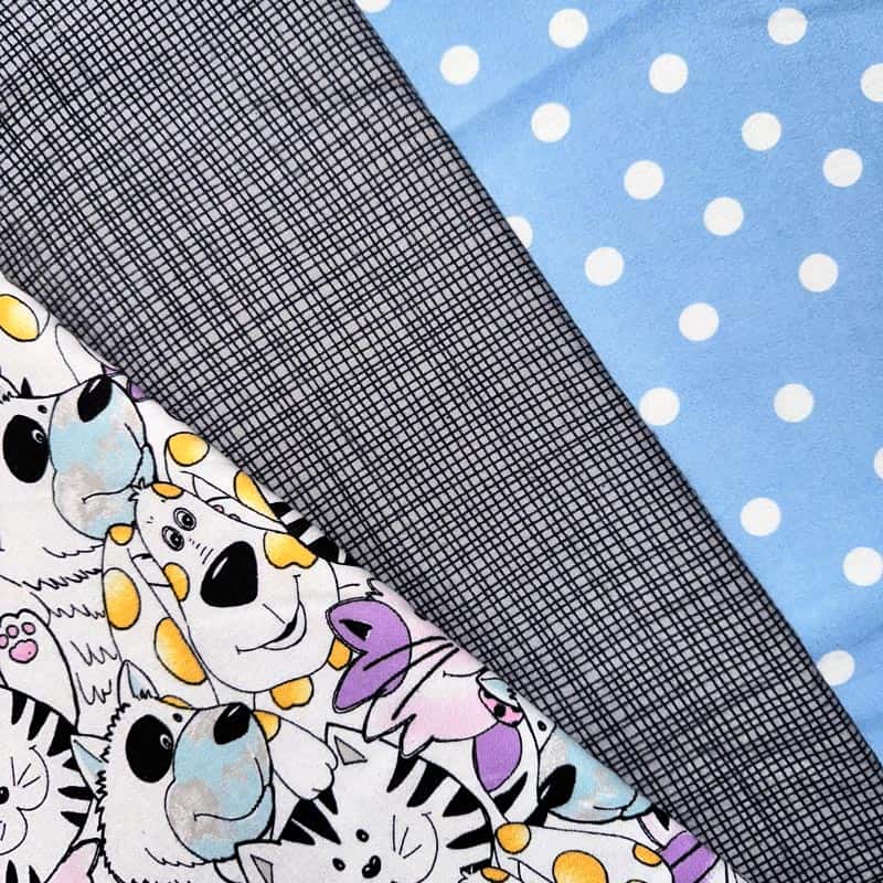 Dogs and Cats Flannel 3 Yard Quilt Top Bundle