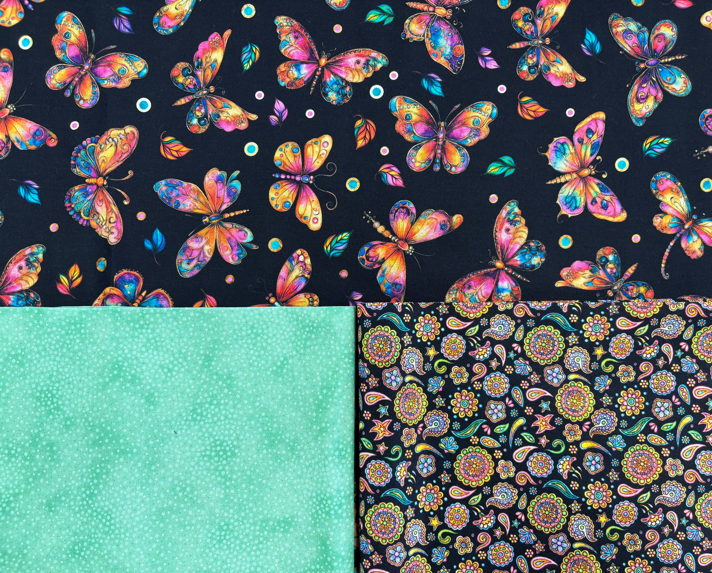 Fluttering Gardens 3 Yard Quilt Top Fabric Cafe Bundle