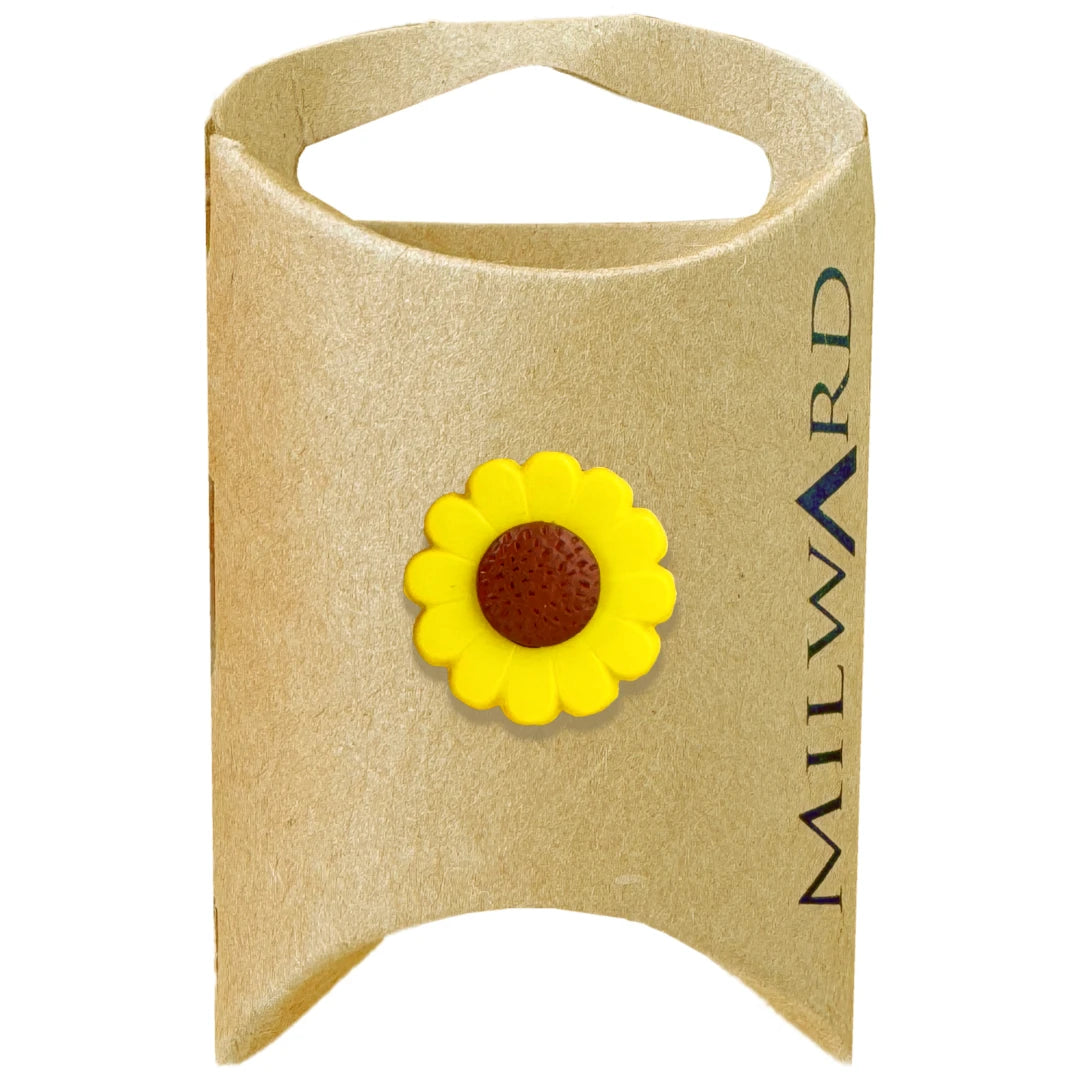 Milward Green Carded Yellow 18mm (28L) Polyester Shank Sunflower Button