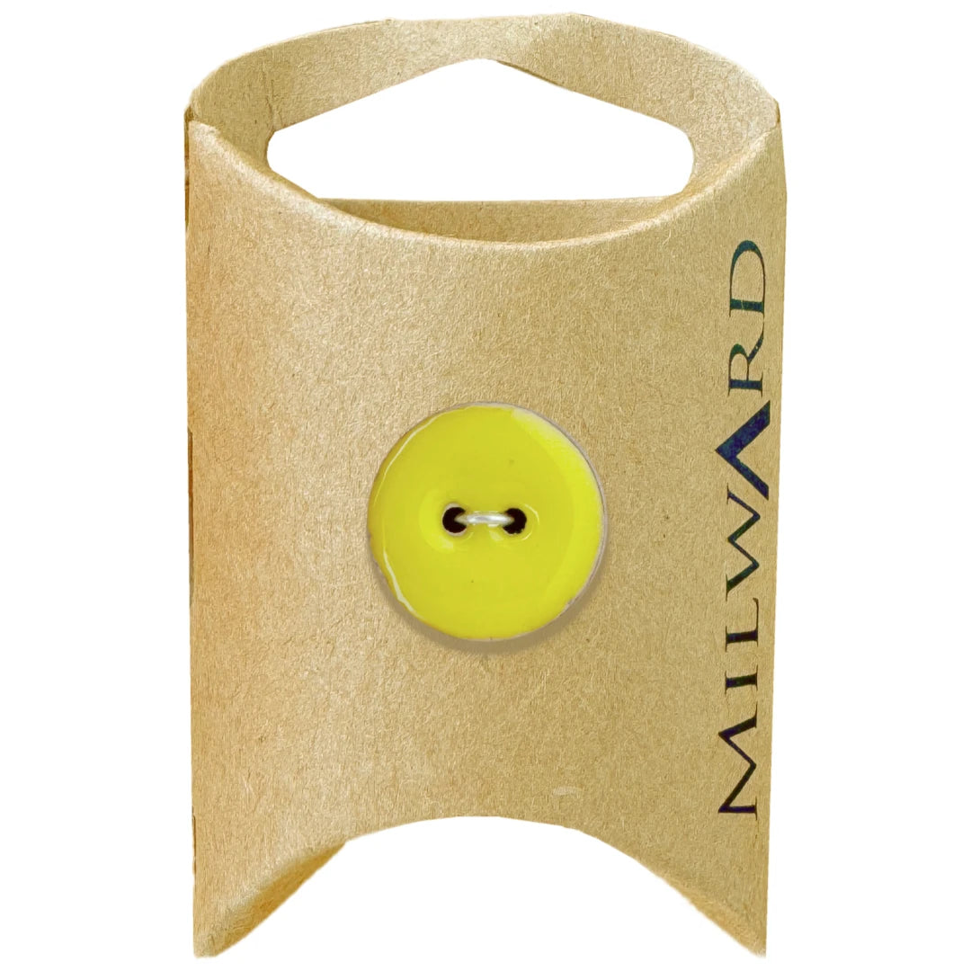 Milward Green Carded Light Lime 18mm (28L) Coconut with Epoxy 2-Hole Button