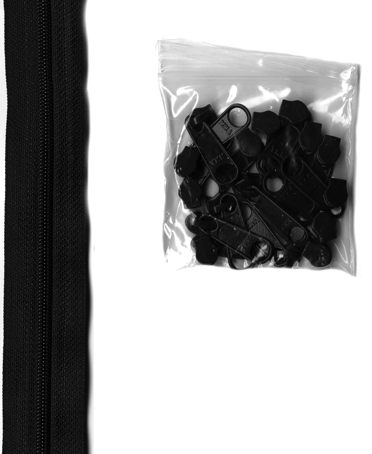 4 yards of 16mm #4.5 zipper chain and 16 Extra-Large Black