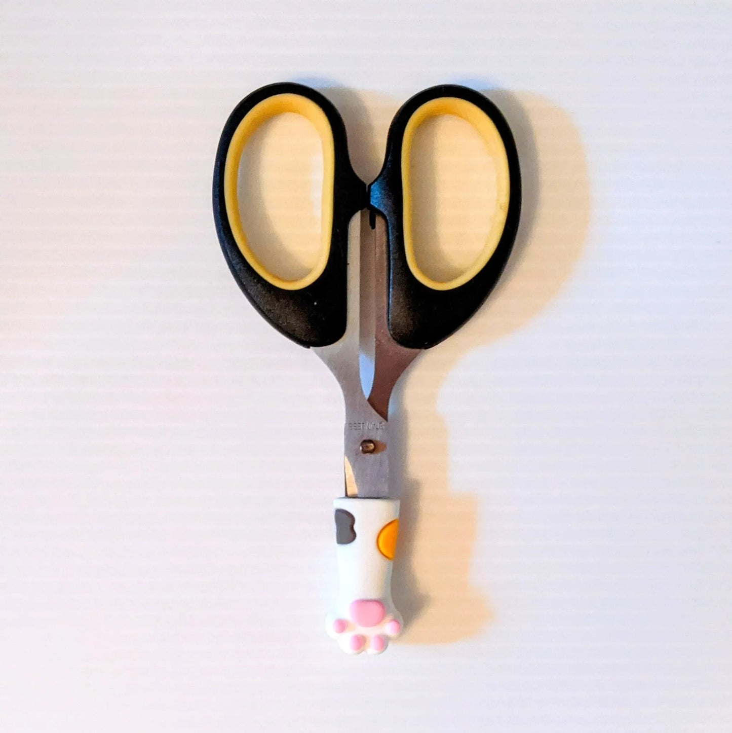 Cat Paw Scissor Tips White