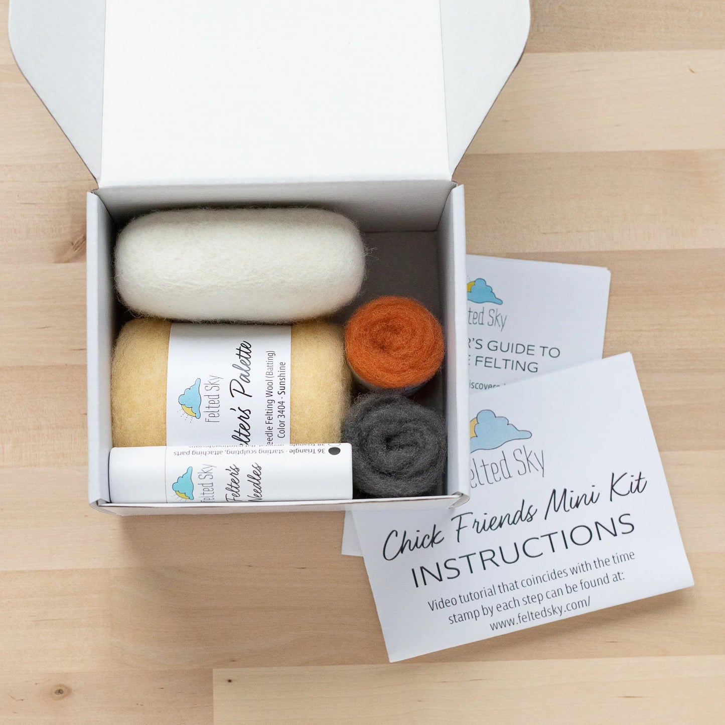 Chick Friends Mini Needle Felting Kit