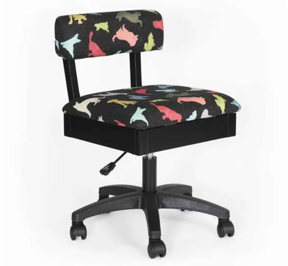 Arrow Hydraulic Black Good Dog Chair – Quilted Joy