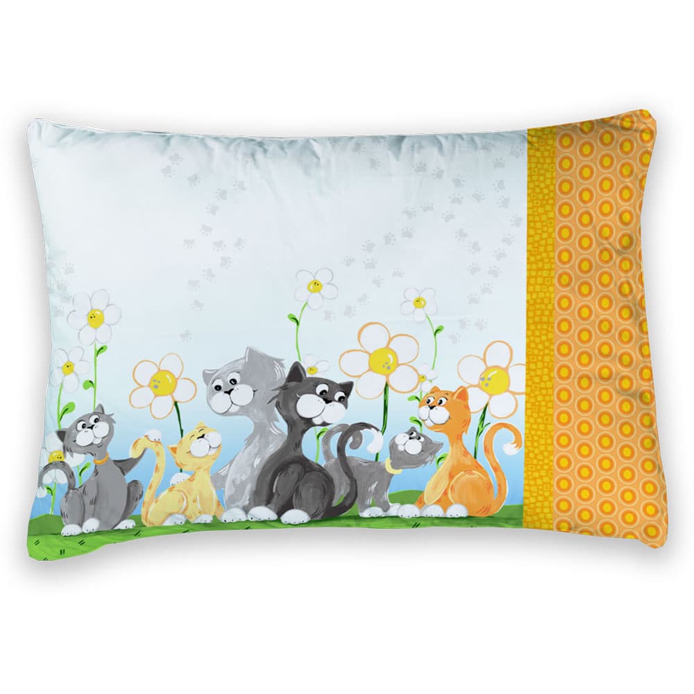 Kitty the cat pillowcase kit