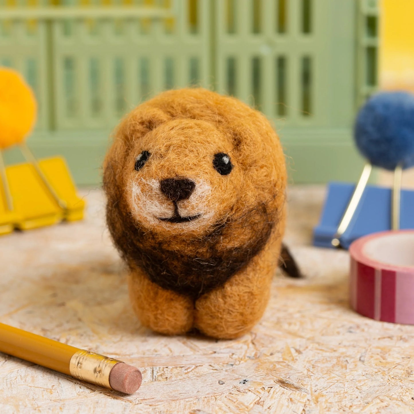 Lion Mini Needle Felting Kit