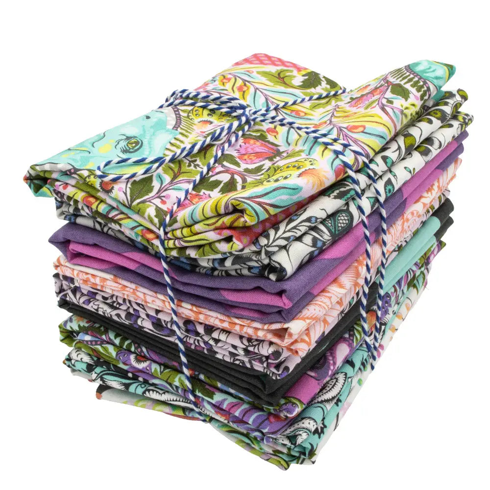 Roar! Half Yard Bundle 9 count