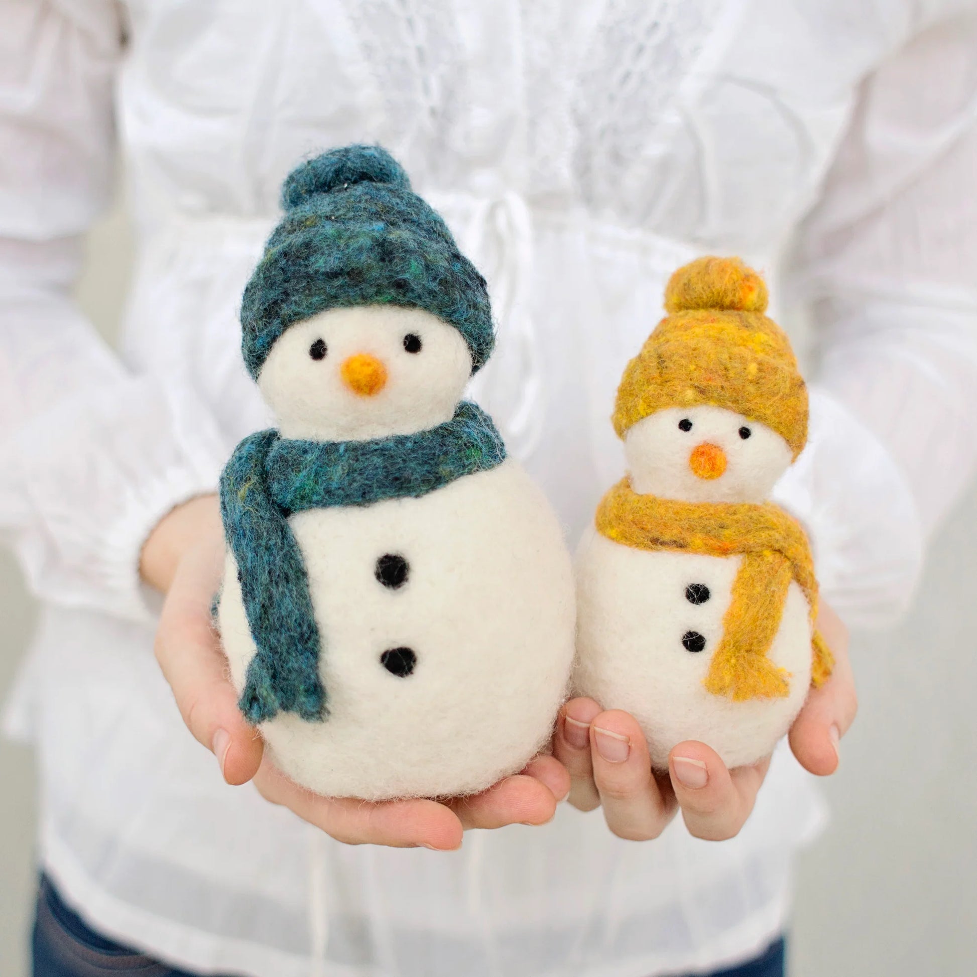 Snowmen Needle Felting Kit