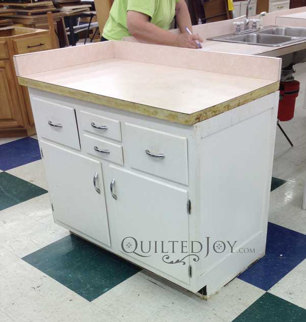 cutting Station cabinet