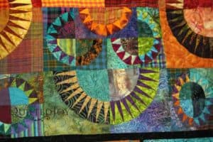 Susan, a customer, brought this gorgeous New York Beauty quilt to me for edge-to-edge quilting. It is a spectacular quilt well worth a second look.