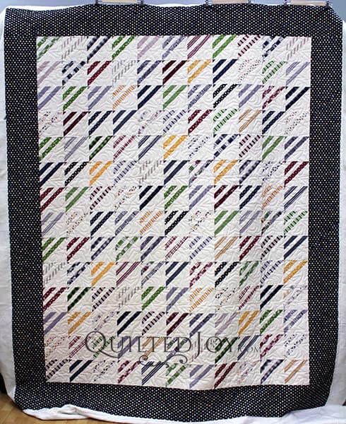 Quilts for teenage boys can be so hard to design. They can't be too swirly and girly. Sandy found the sweet spot with this sports themed quilt for her grandson. I added a sporty star pantograph to finish it up for her!