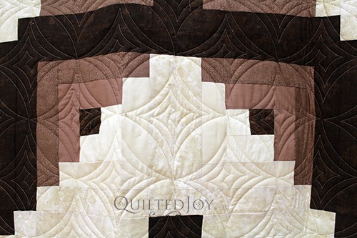 Log Cabin Quilt with longarm quilting