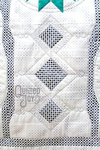 Jodi's Festival of Stars Quilt, Longarm Quilting by Angela Huffman of Quilted Joy